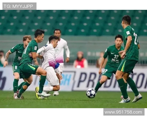 北京国安迎战青莱联争夺胜利全力以赴展现球队实力与风采